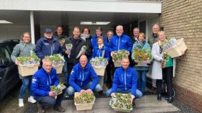 Bloemencorso Bollenstreek start wie verdient een bloemetje dd 24-03-2024 (2) (1)